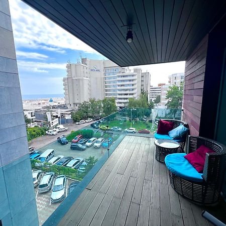 Blue Bike Seaview Apartment Mamaia Exterior photo