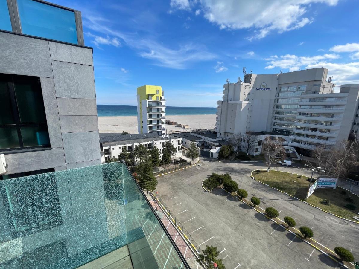 Blue Bike Seaview Apartment Mamaia Exterior photo