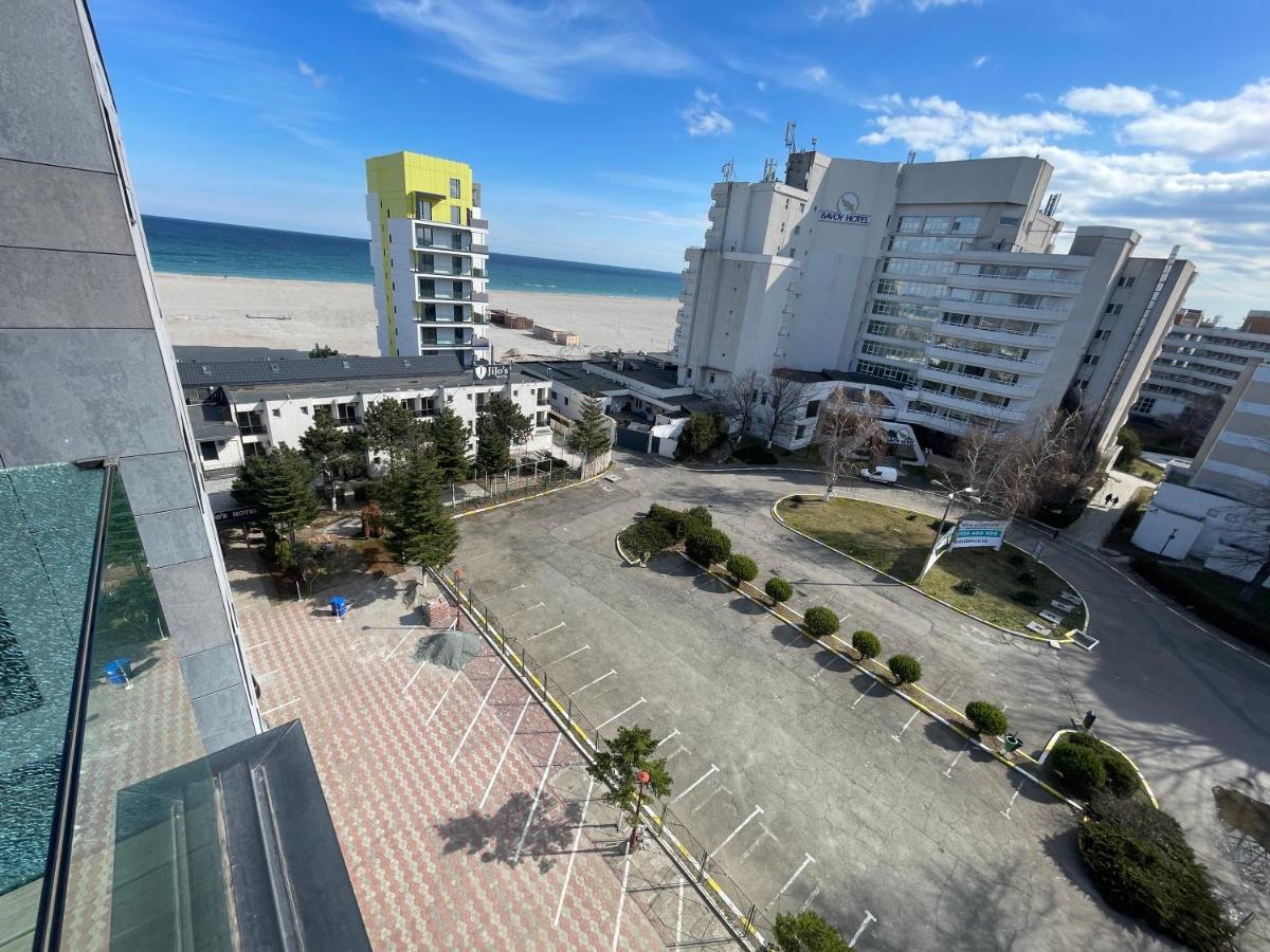 Blue Bike Seaview Apartment Mamaia Exterior photo