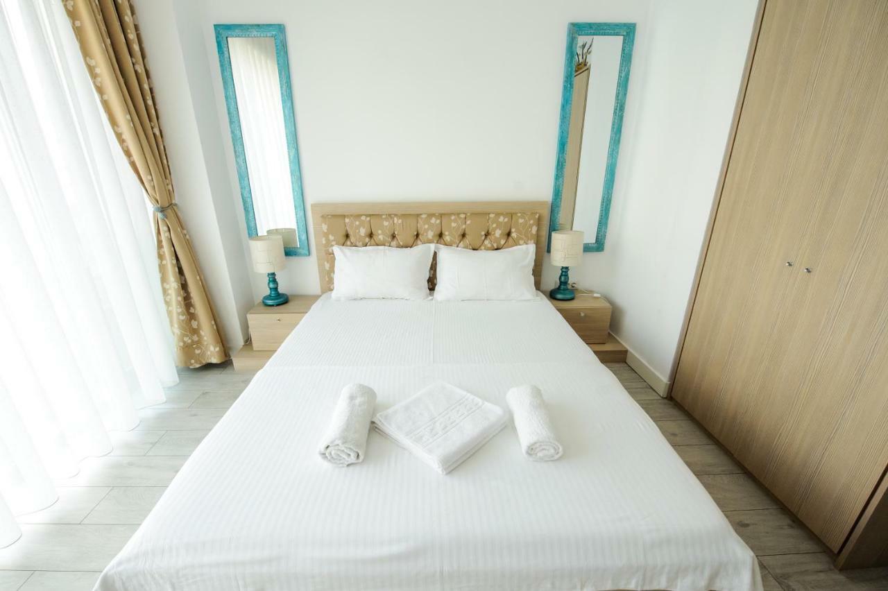 Blue Bike Seaview Apartment Mamaia Exterior photo
